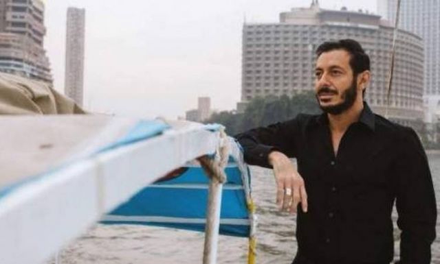 شاهد الحلقة الرابعة من مسلسل أيوب م تهم بسرقة شيكات من البنك موقع السلطة