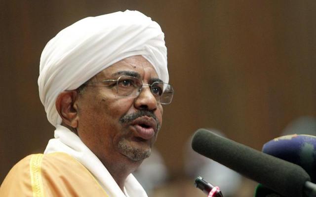 عمر البشير الرئيس السوداني