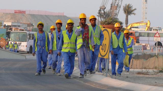 العمالة في قطر