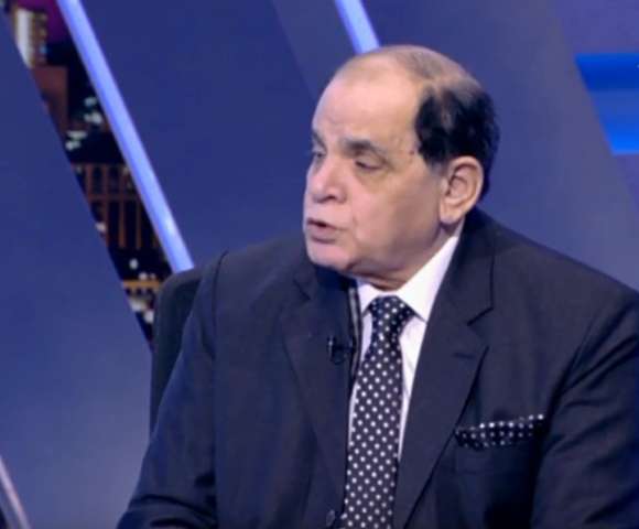صلاح فوزي أستاذ القانون الدستوري