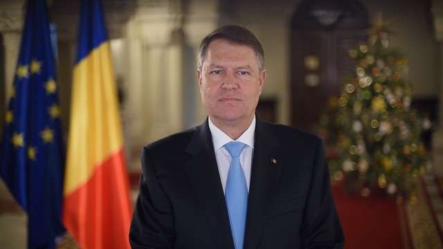 كلاوس يوهانس رئيس رومانيا والاتحاد الاوروبي