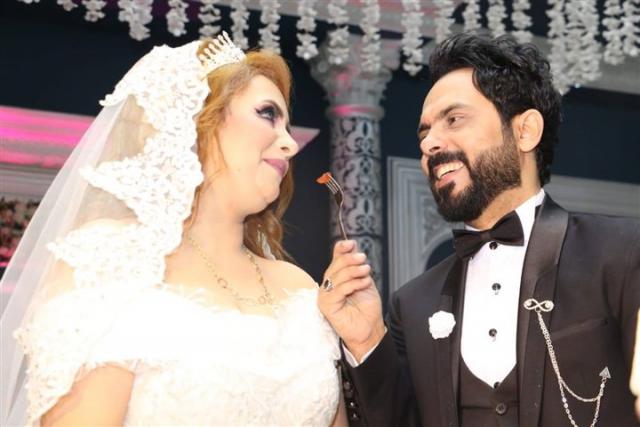 ياسر عدوية يحتفل بزفافه