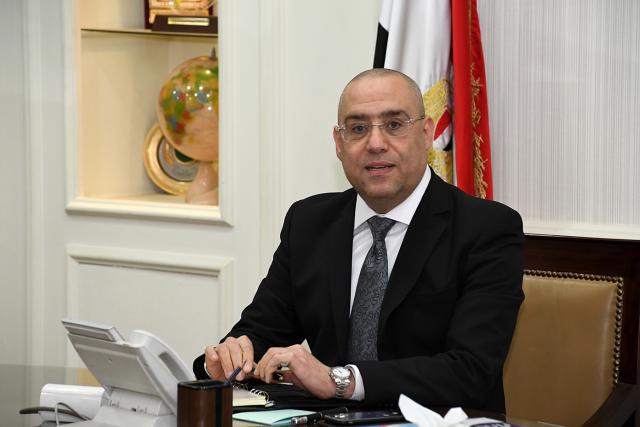 ناصر الجزار وزير الاسكان