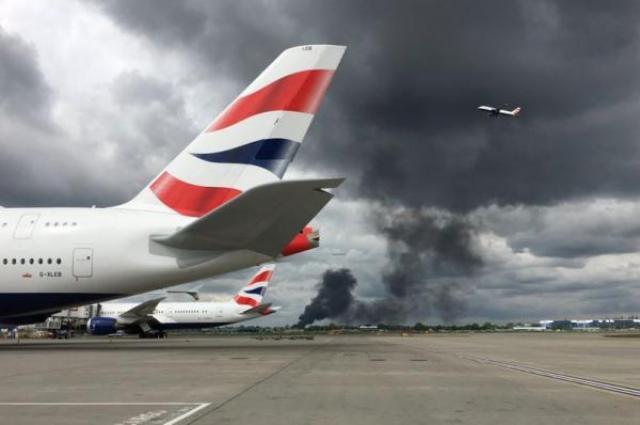 انفجار هائل في محيط مطار هيثرو بلندن