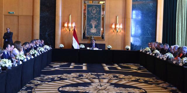 رئيس الوزراء يجتمع بمجلس الأعمال المصري اللبناني المشترك