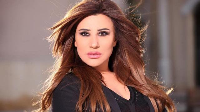 الفنانة اللبنانية نجوى كرم