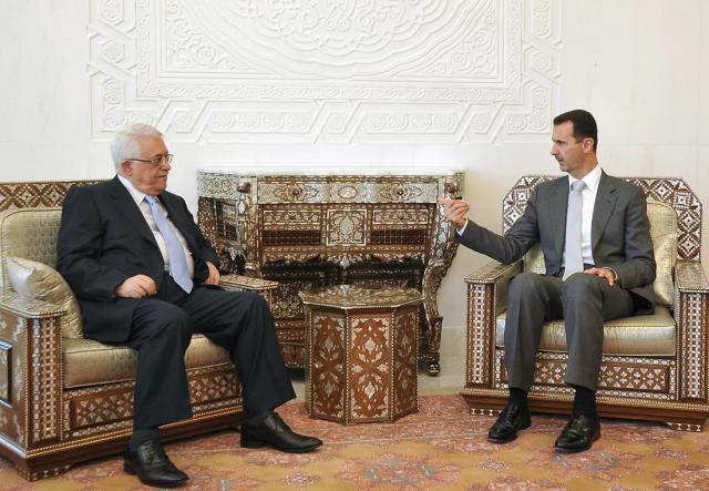 بشار الأسد والرئيس الفلسطيني محمود عباس