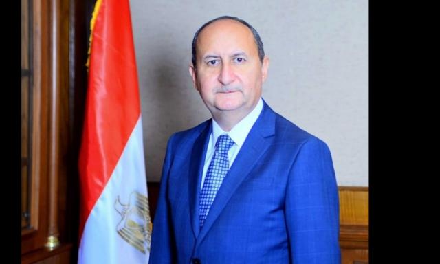  وزير التجارة والصناعة المصري عمرو نصار 