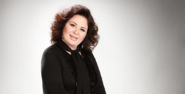  الفنانة إلهام شاهين