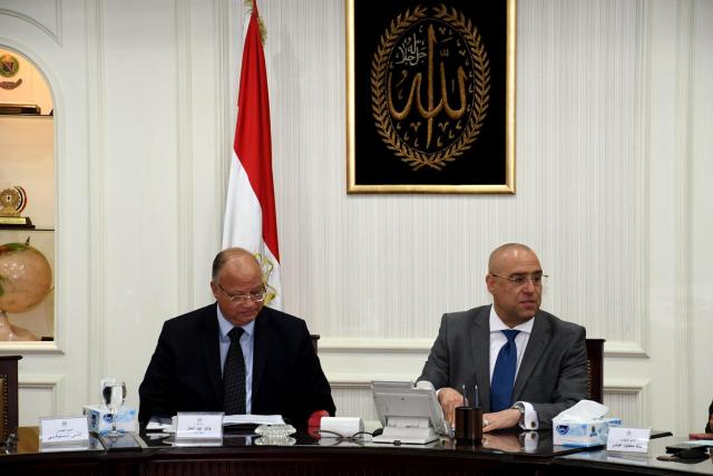 وزير الإسكان ومحافظ القاهرة يتابعان تنفيذ مشروع تطوير مثلث ماسبيرو
