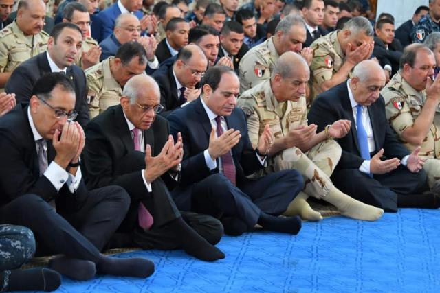 الرئيس عبدالفتاح السيسي خلال صلاة العيد