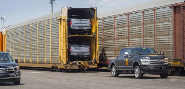 النسخة الكهربائية من فورد F-150