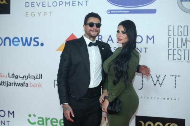  أحمد الفيشاوي وزوجته 