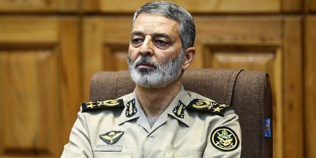 القائد العام للجيش الإيراني