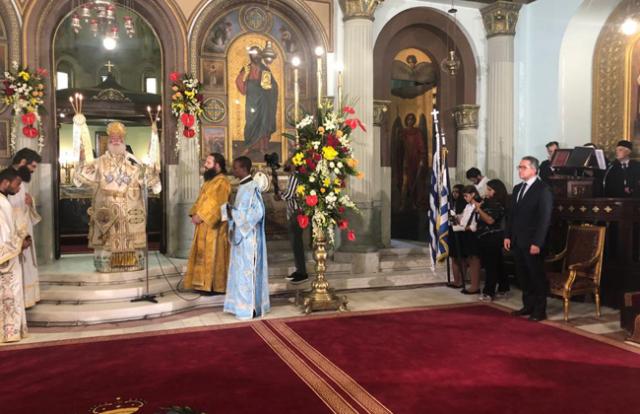 وزير الآثار يشهد افتتاح الكنيسة اليونانية 