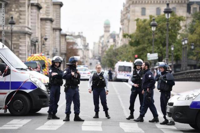 حادث طعن بمقر شرطة باريس