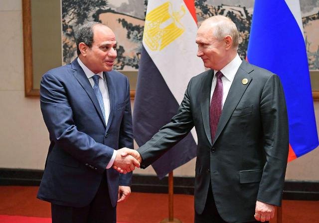 الرئيس السيسي ونظيره الروسي يستعدان لافتتاح قمة روسيا أفريقيا 
