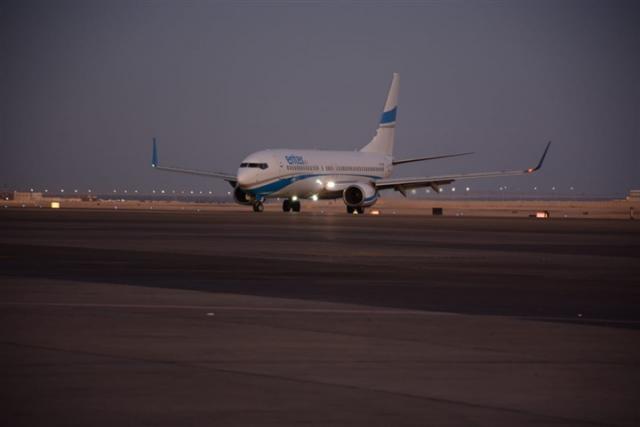 مطار شرم الشيخ يستقبل أولى الرحلات البريطانية
