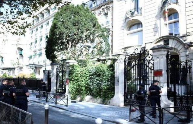 السفارة الفرنسية في إيران تحذر رعاياها