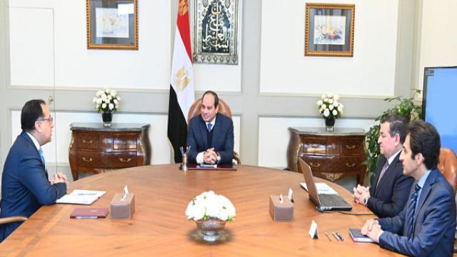 اجتماع السيسي مع وزير الإعلام ورئيس الوزراء