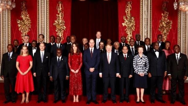 الرئيس السيسي مع الوفود المشاركين في قمة أفريقيا بريطانيا للاستثمار