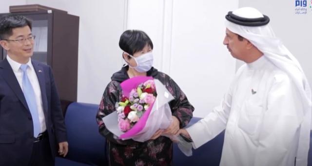 أول امرأة تشفى من فيروس كورونا في الإمارات