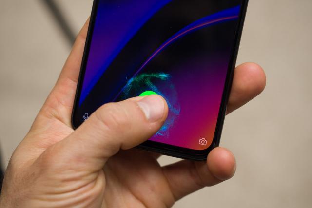 هاتف Galaxy Fold 2