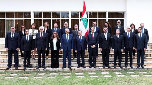 الرئيس اللبناني ومجلس الوزراء