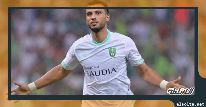 عمر السومة نجم الأهلي السعودي