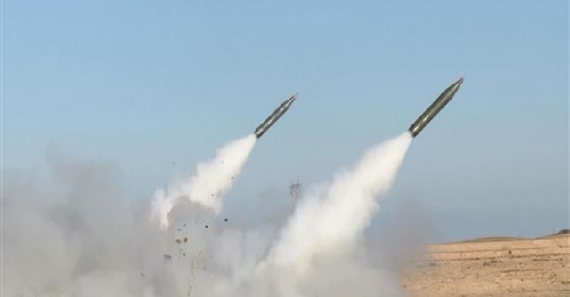 صواريخ تستهدف مطار بغداد