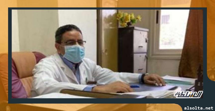 الدكتور عمرو مصطفي
