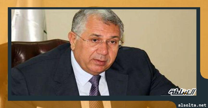 علاء عزوز رئيس قطاع الارشاد الزراعي، بوزارة الزراع