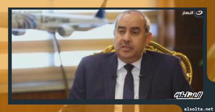 محمد منار عنبة وزير الطيران المدنى