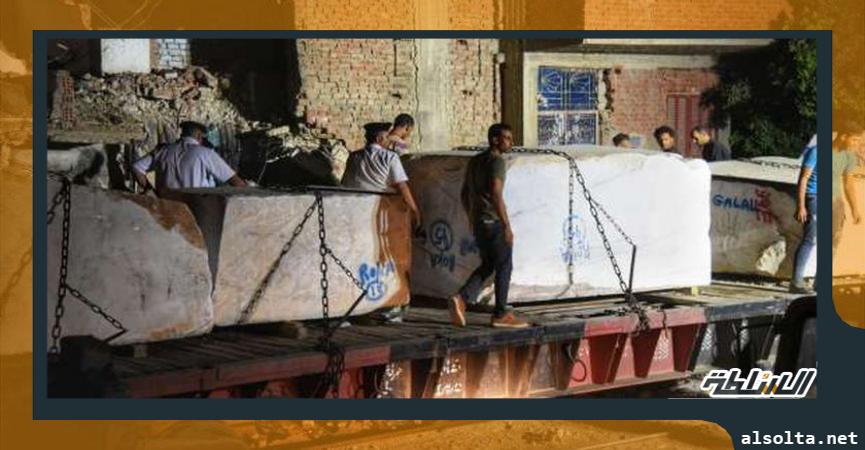 أجهزة وزارة النقل أثناء رفع آثار حادث قطار حلوان