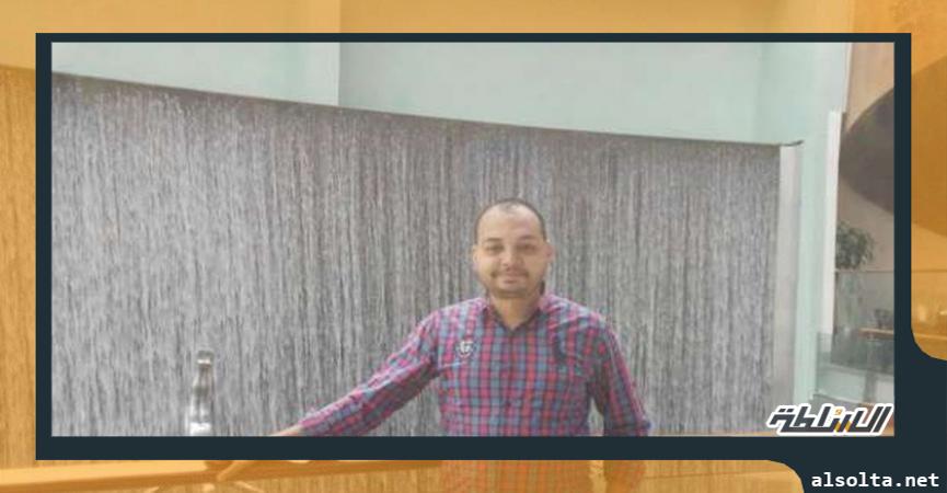 المواطن المصري كريم أحمد توفيق المصاب بسكتة دماغية