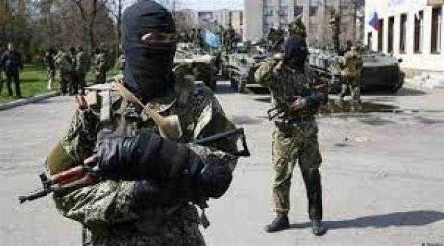 الانفصاليون في شرق أوكرانيا يطالبون المدنيين بالنزوح إلى روسيا