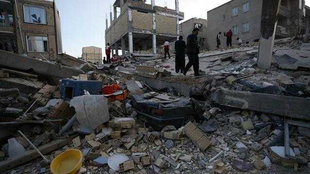 زلزال يضرب إيران بقوة 6 درجات.. وسكان دبي يشعرون بهزة أرضية