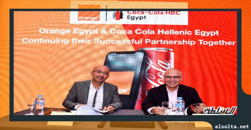 جانب من تجديد الشراكة بين اورنج مصر وكوكاكولا هيلينك مصر