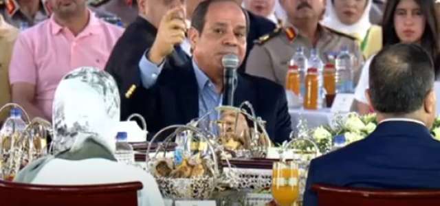 جانب من مشاركة الرئيس السيسي في احتفالية عيد الفطر مع أبناء الشهداء