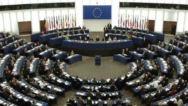 المفوضية الأوروبية تقدم قرضا إضافيا لأوكرانيا بقيمة 9 مليارات يورو