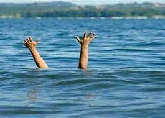 الإنقاذ النهري تبحث عن شاب غرق أثناء استحمامه في بحر العريش