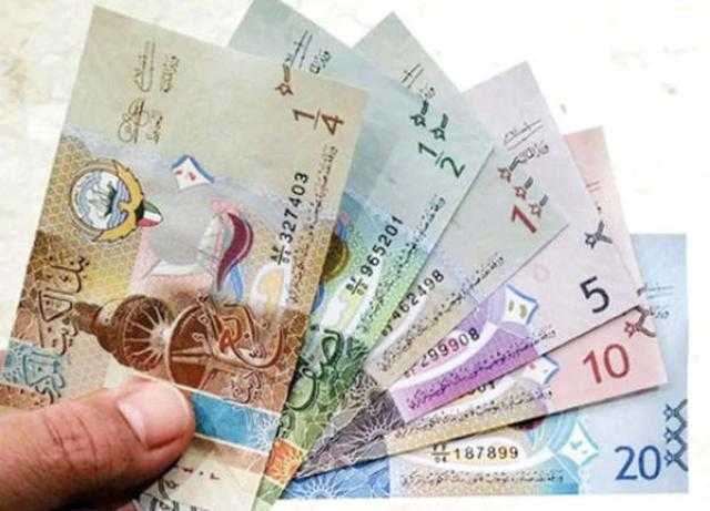 تعرف على سعر الدينار الكويتي اليوم السبت في البنوك المصرية