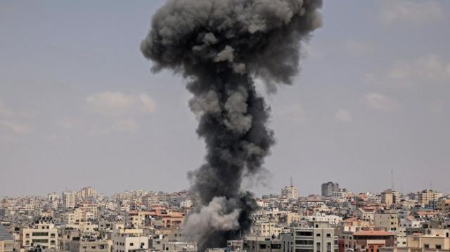 إسرائيل تقصف مواقع إطلاق صواريخ الجهاد.. وغزة ترد