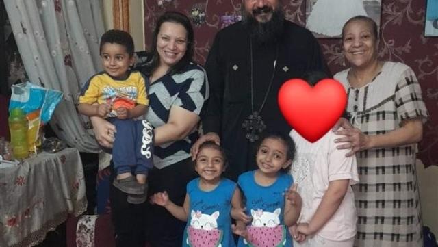 وفاة أم وأولادها التوائم الثلاثة خلال حريق كنيسة المنيرة| صور