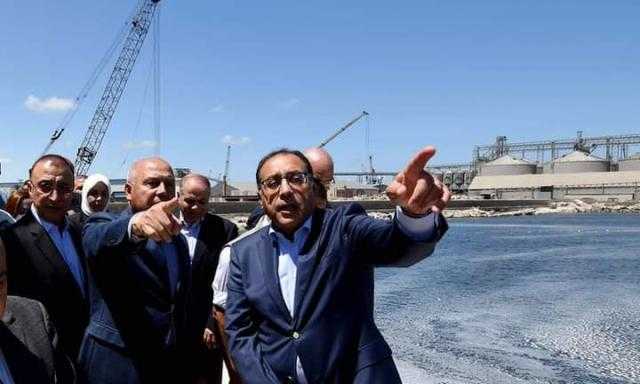 رئيس الوزراء يتفقد المشروعات الجاري تنفيذها في ميناء الدخيلة إنشاء لسلامة الغذاء والحجر الصحي بميناء الدخيلة