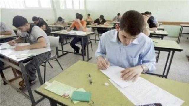 157 ألف طالب بالثانوية العامة يؤدون امتحانات الدور الثاني غدا