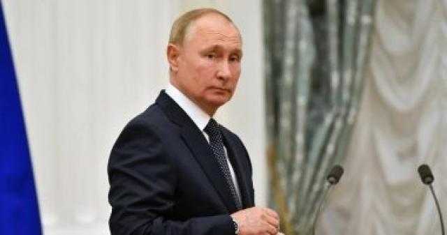 بوتين يمنح نائب رئيس مقاطعة خيرسون لقب ”بطل روسيا” بعد وفاته نتيجة قصف أوكراني