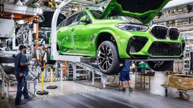 BMW تحتفل بإنتاج السيارة رقم 6 ملايين بمصنعها بأمريكا
