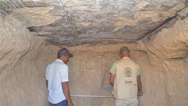 الآثار تعلن اكتشاف مقبرة من العصر البطلمي