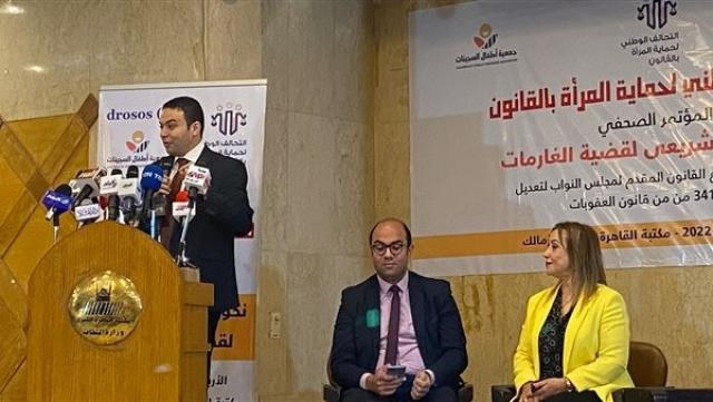 عبد المنعم إمام: ندرس قضية الغارمات وإمكانية حلها.. والمشكلة في إيصال الأمانة